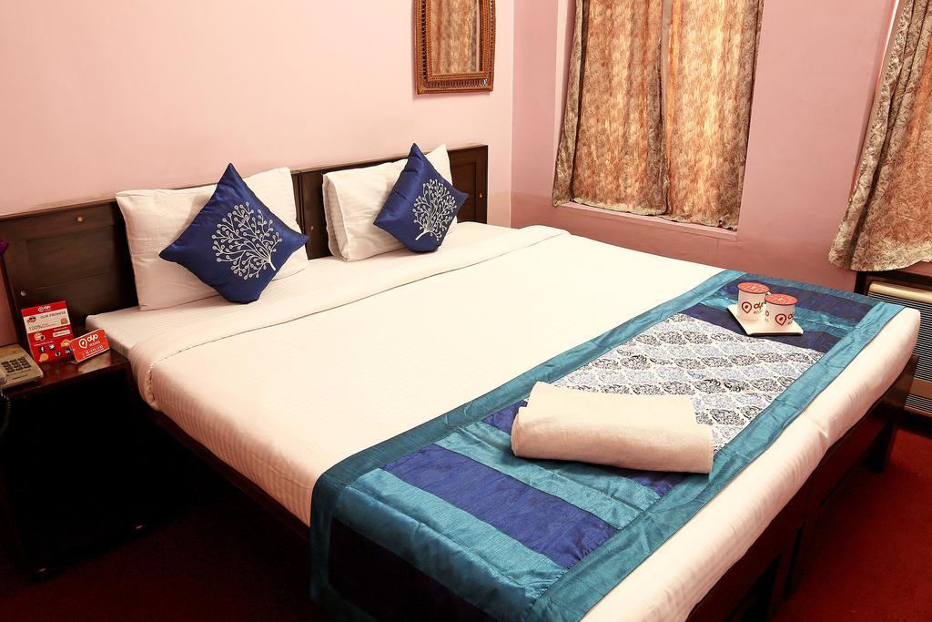 Oyo 2967 Bella Vista Hotel Kolkata Bagian luar foto